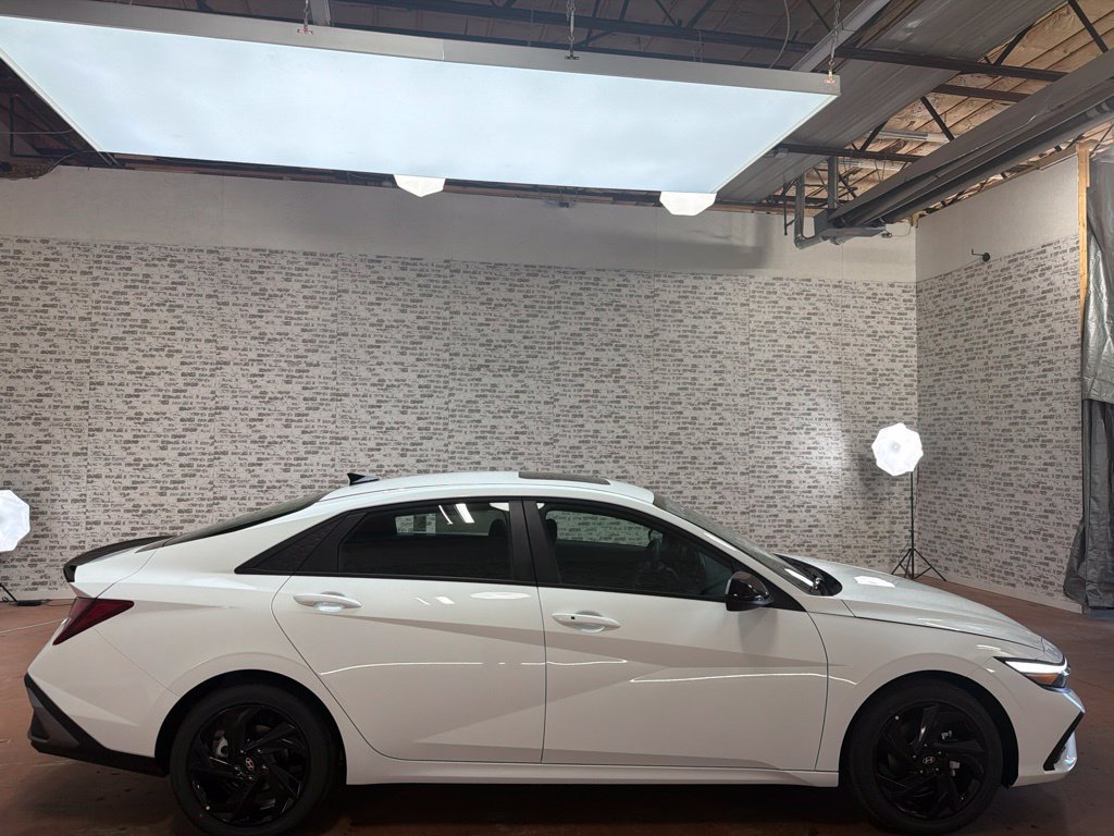 New 2026 Hyundai Elantra SEL Sport FWD image 8