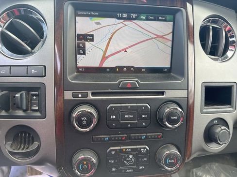 Used 2015 Ford Expedition EL Platinum RWD image 12