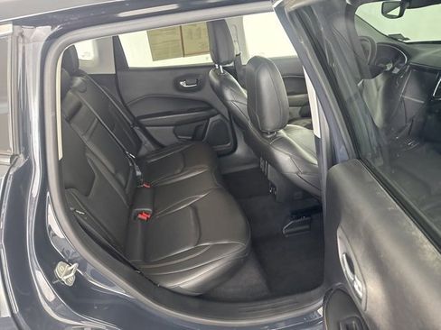 Used 2018 Jeep Compass Limited image 11