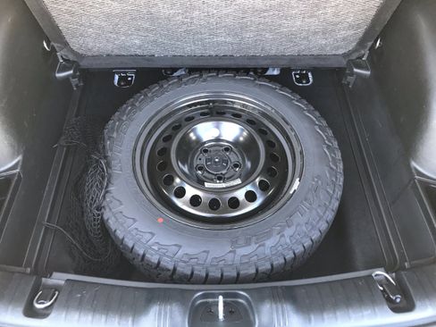 Used 2024 Jeep Compass Trailhawk image 22