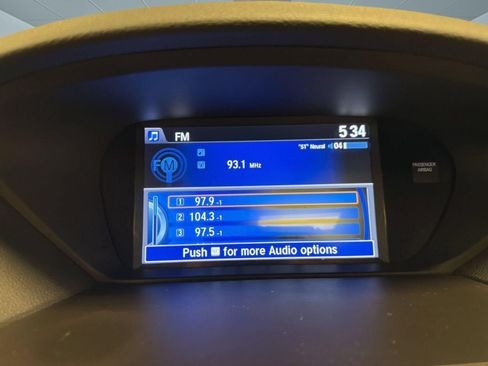 Used 2017 Acura TLX V6 w/ Technology Package FWD image 19