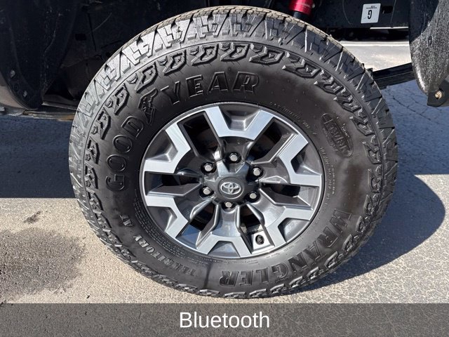 Used 2023 Toyota Tacoma TRD Off-Road AWD/4WD image 7