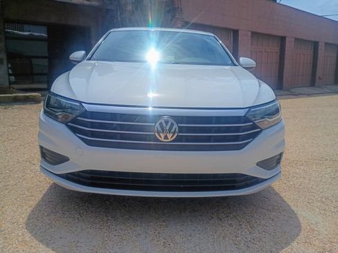 Used 2019 Volkswagen Jetta S w/ Driver Assistance Package FWD image 3