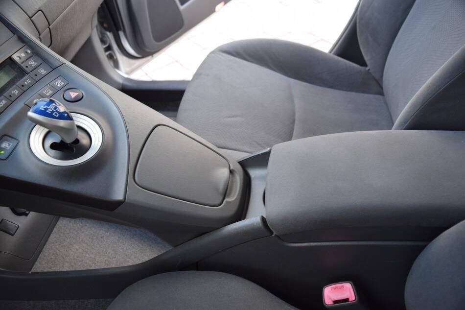 Used 2010 Toyota Prius Two w/ Preferred Accessory Pkg FWD image 56
