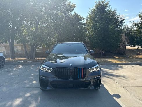 Used 2021 BMW X5 M50i w/ Executive Package AWD/4WD image 2