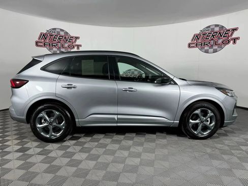 Used 2023 Ford Escape ST-Line image 8