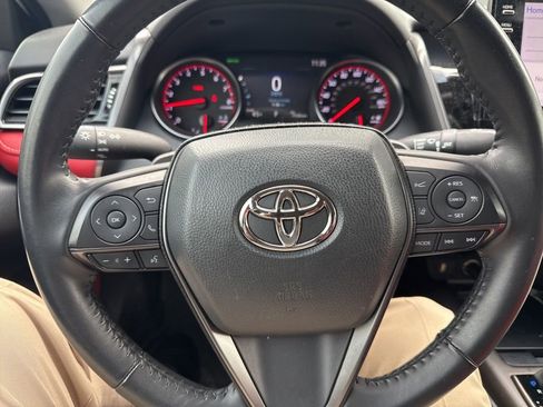 Used 2023 Toyota Camry XSE image 11