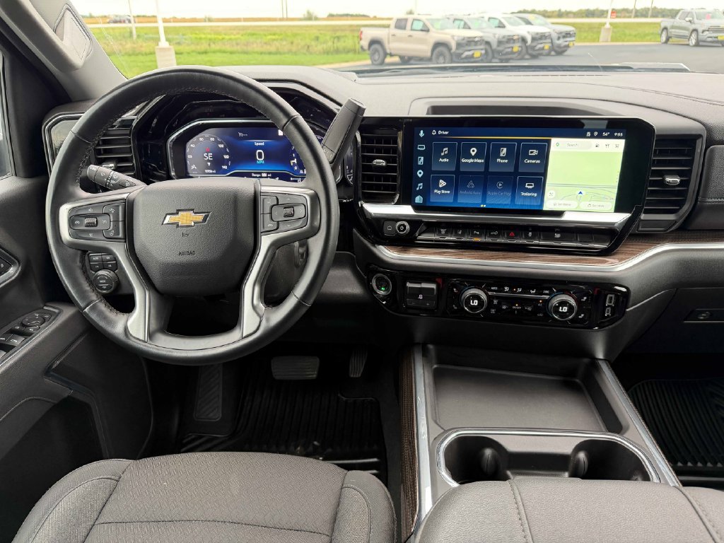 Used 2025 Chevrolet Silverado 3500 LT w/ All Star Edition AWD/4WD image 31