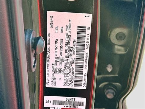 Used 2016 Toyota Tacoma SR image 29