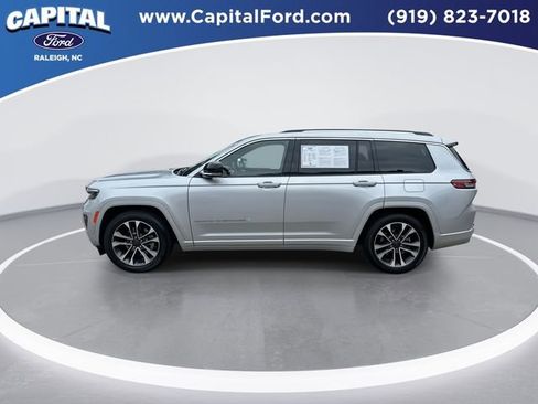 Used 2024 Jeep Grand Cherokee L Overland w/ Trailer Tow Package image 5