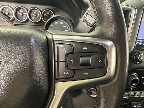 Used 2019 Chevrolet Silverado 1500 LT Trail Boss AWD/4WD image 25