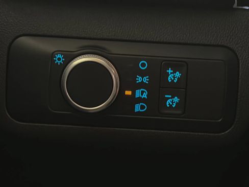 Used 2020 Ford Escape SE FWD image 34