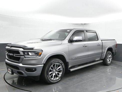 Used 2022 RAM 1500 Laramie AWD/4WD image 6