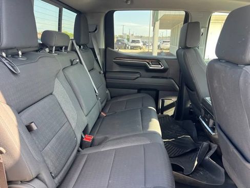 Used 2024 GMC Sierra 1500 Elevation w/ Preferred Package AWD/4WD image 33