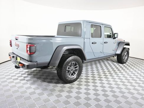 New 2026 Jeep Gladiator Mojave image 7