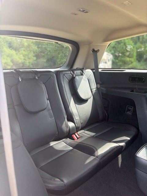 Used 2023 Lincoln Aviator Reserve w/ Equipment Group 201A AWD/4WD image 17