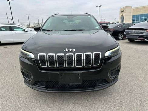 Used 2021 Jeep Cherokee Latitude image 9