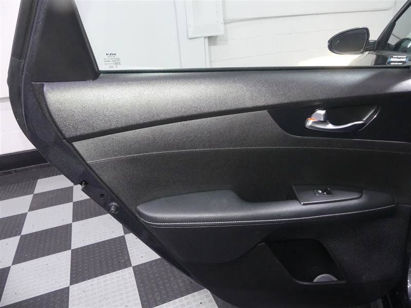Used 2023 Kia Forte GT-Line FWD image 25