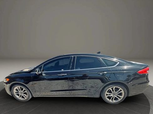 Used 2020 Ford Fusion SEL FWD image 2