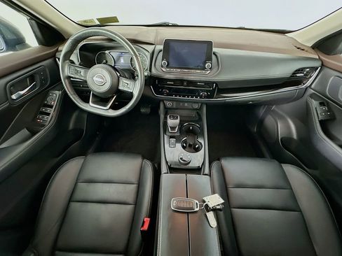 Used 2023 Nissan Rogue SL AWD/4WD image 10