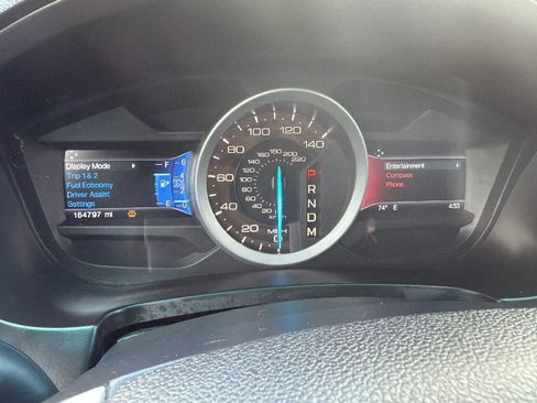 Used 2014 Ford Explorer XLT w/ Equipment Group 201A image 7