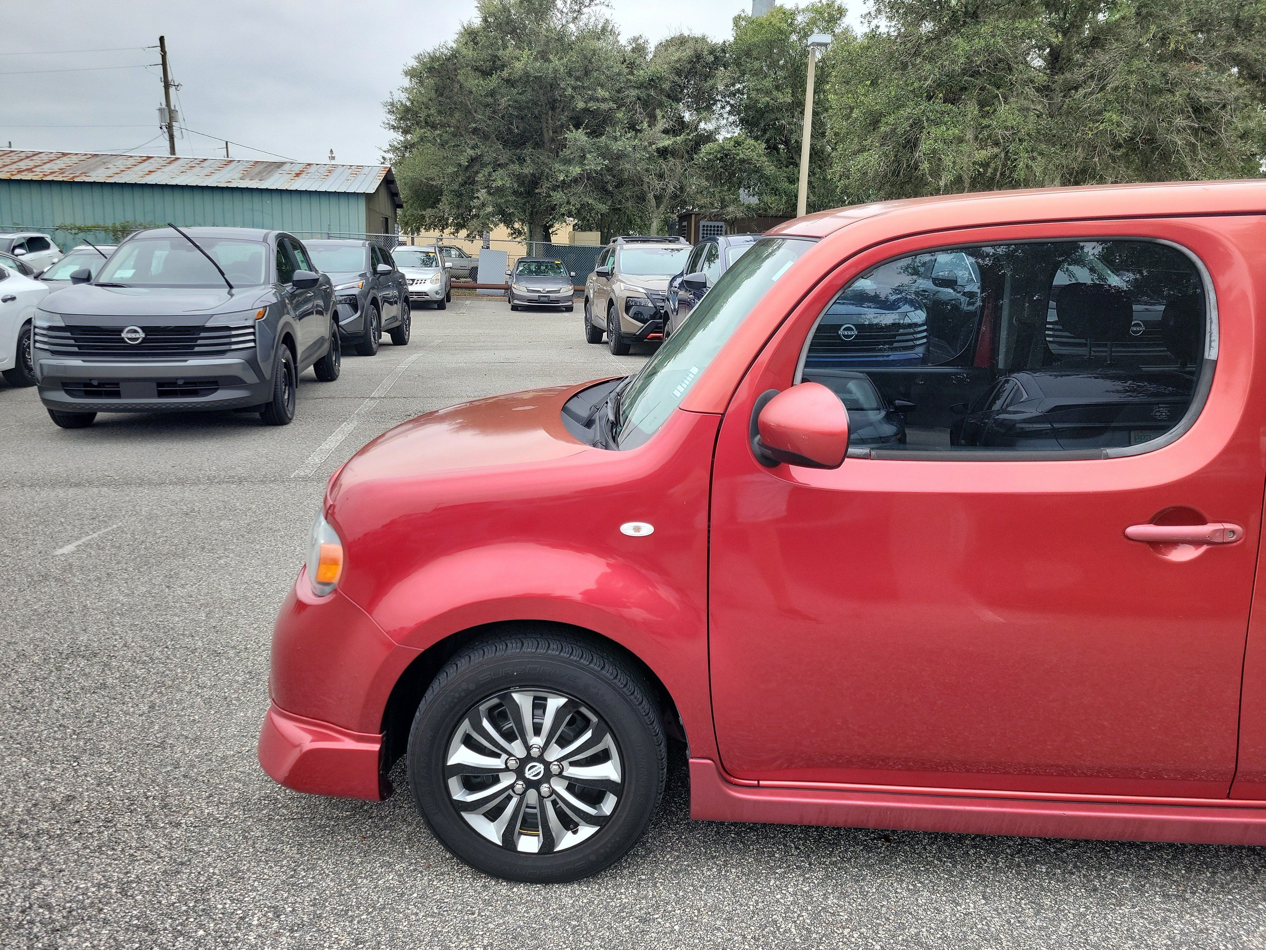 Used 2009 Nissan Cube 1.8 S w/ Ginormous Pkg FWD image 2