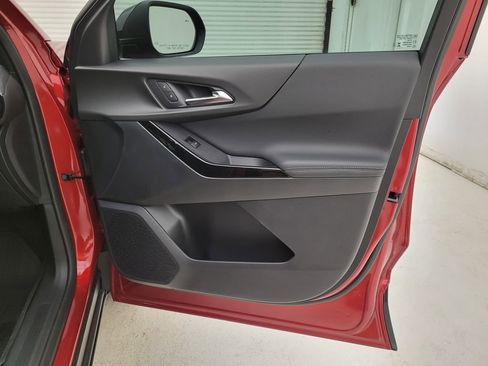 New 2026 Chevrolet Equinox LT w/ Midnight Edition FWD image 31