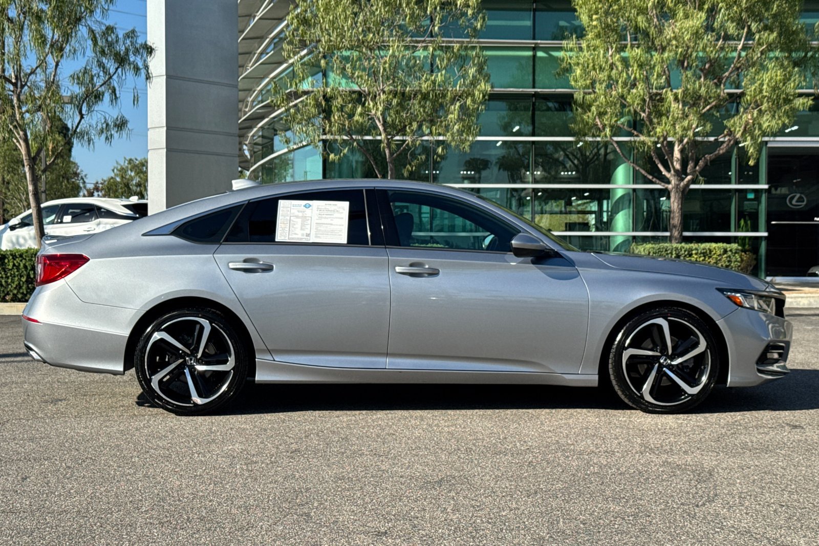 Certified 2020 Honda Accord Sport image 3