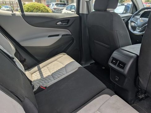 Used 2020 Chevrolet Equinox LT FWD image 18