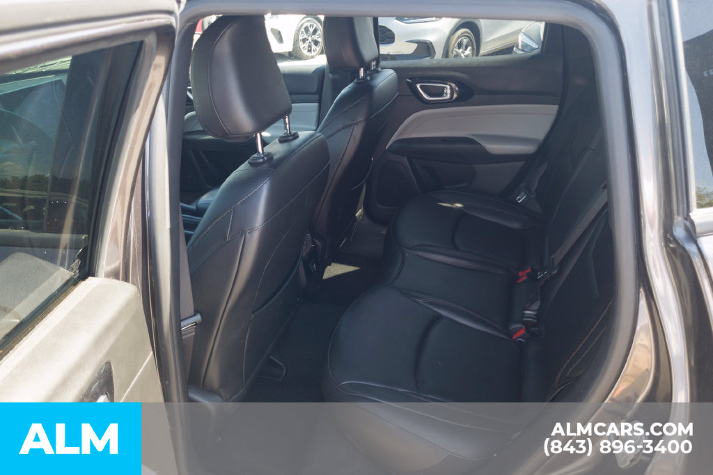 Used 2024 Jeep Compass Limited AWD/4WD image 17