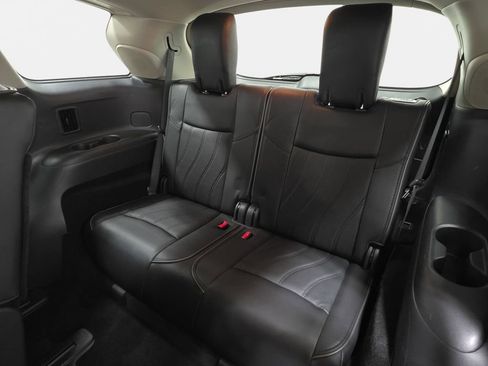 Used 2013 INFINITI JX35 AWD w/ Premium Pkg image 36