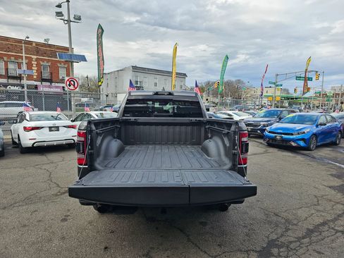 Used 2021 RAM 1500 Limited w/ Night Edition image 8