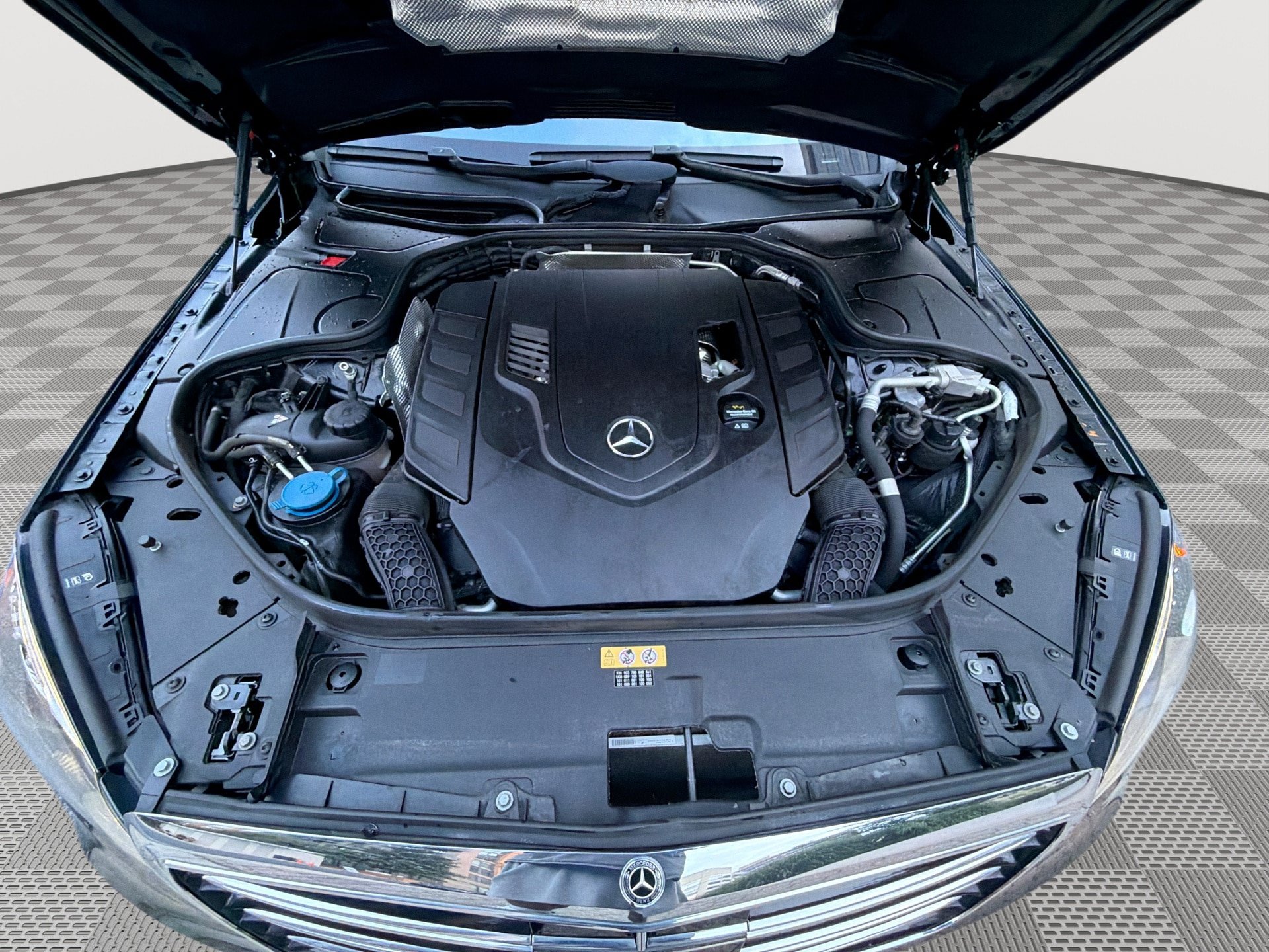 Used 2020 Mercedes-Benz S 560 4MATIC Sedan image 18