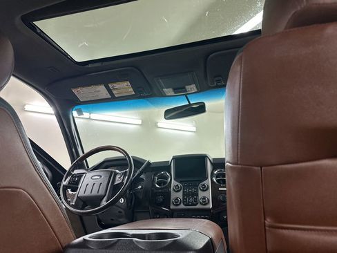 Used 2016 Ford F250 Platinum AWD/4WD image 25