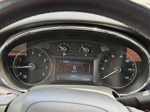 Used 2020 Buick Encore Preferred AWD/4WD image 21