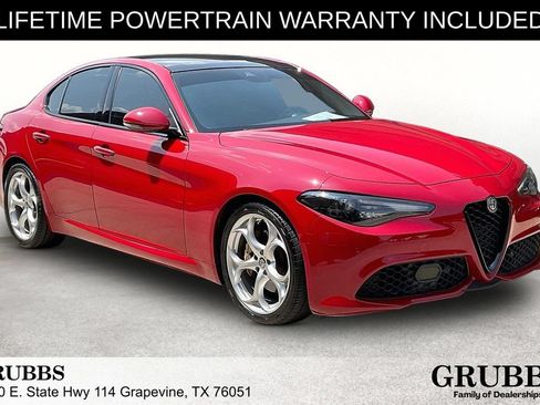 Used 2021 Alfa Romeo Giulia Ti Sport RWD image 1