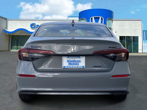 Used 2026 Honda Civic Sport image 5