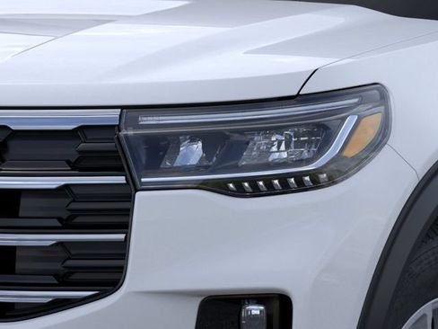 New 2026 Ford Explorer Active w/ Active Comfort Package RWD image 18