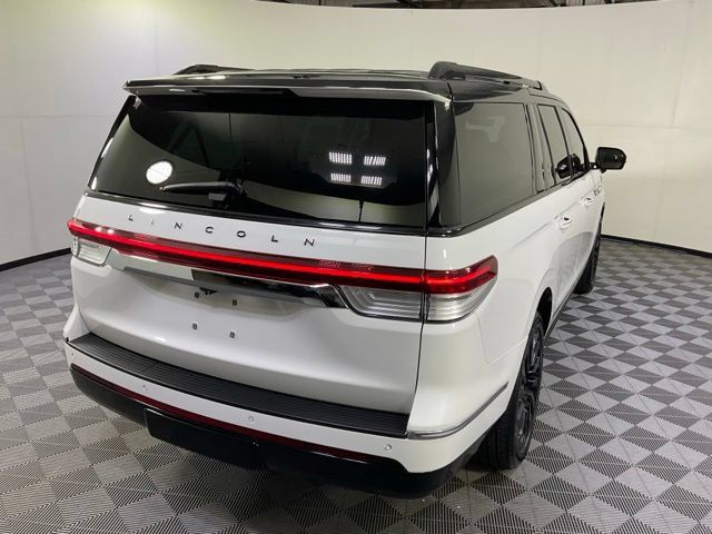 Used 2022 Lincoln Navigator L Black Label AWD/4WD image 6
