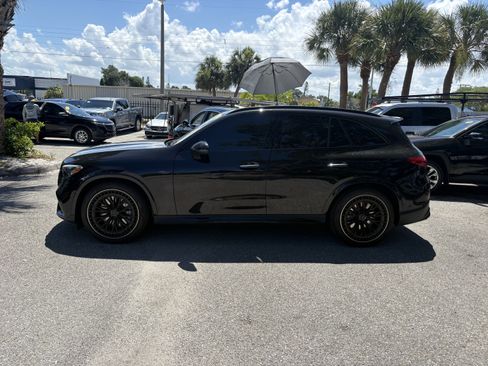 Used 2024 Mercedes-Benz GLC 43 AMG 4MATIC image 4