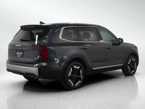 Used 2023 Kia Telluride S w/ S Sunroof Package image 5