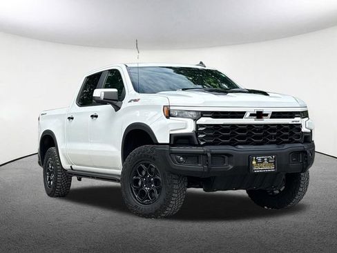 Used 2023 Chevrolet Silverado 1500 ZR2 w/ ZR2 Bison Edition AWD/4WD image 2