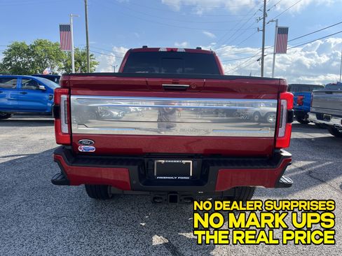 Used 2024 Ford F250 Platinum AWD/4WD image 3