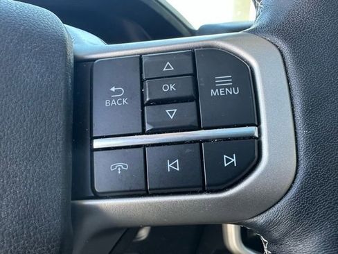 Used 2023 Ford Expedition Limited image 18