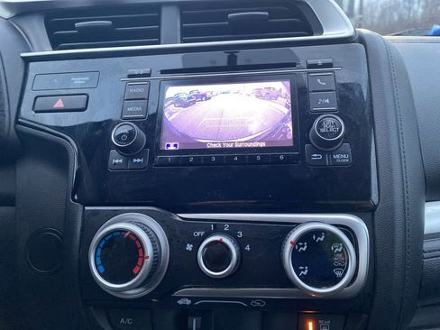 Used 2020 Honda Fit LX image 29