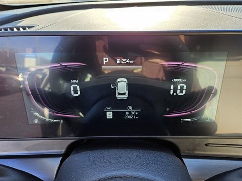 Used 2024 Kia Sportage EX image 29