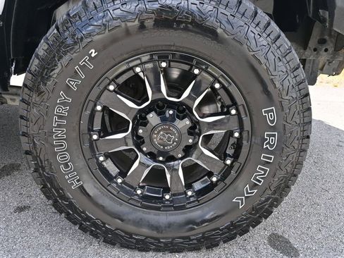 Used 2016 RAM 3500 Tradesman w/ Chrome Appearance Group AWD/4WD image 10