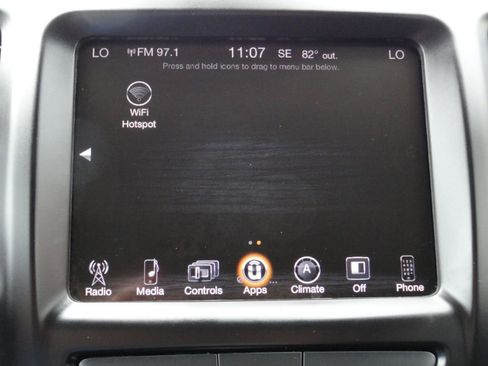Used 2016 Jeep Cherokee Latitude w/ Comfort/Convenience Group FWD image 18