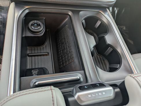 Used 2025 Ford Expedition Max Active image 22