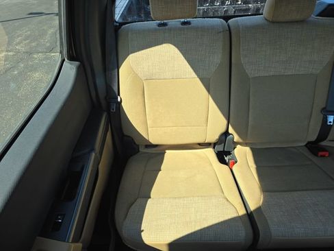 Used 2023 Ford F150 XLT AWD/4WD image 15